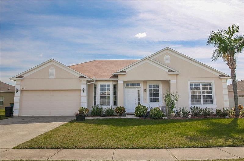 1st image of 2852 Berkshire Cir