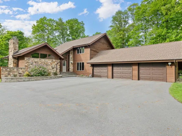 226 Hemlock Heights Rd, Du Bois, PA 15801