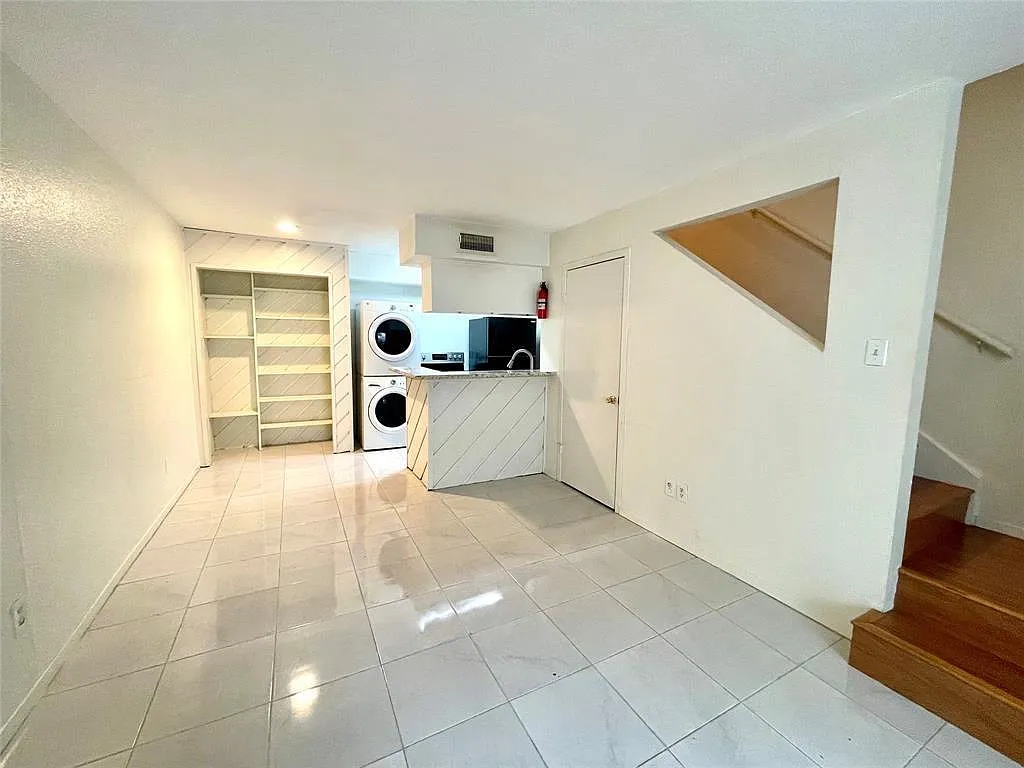 1 bed, 1.0 bath, 780 sqft, $1,000 — Photo 4