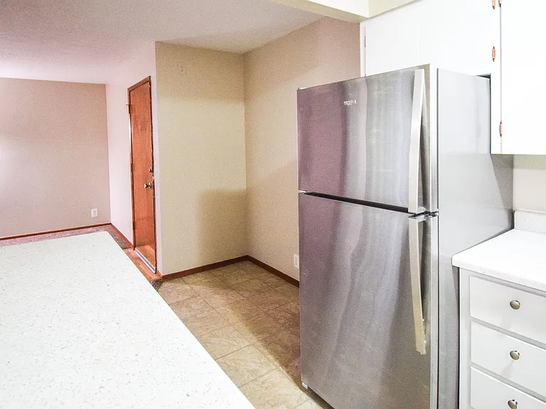 4935 SE Tibbetts St #4925-4933 — Photo 11