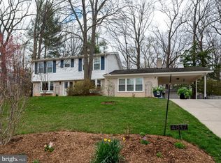 4817 Dodson Dr, Annandale, VA 22003