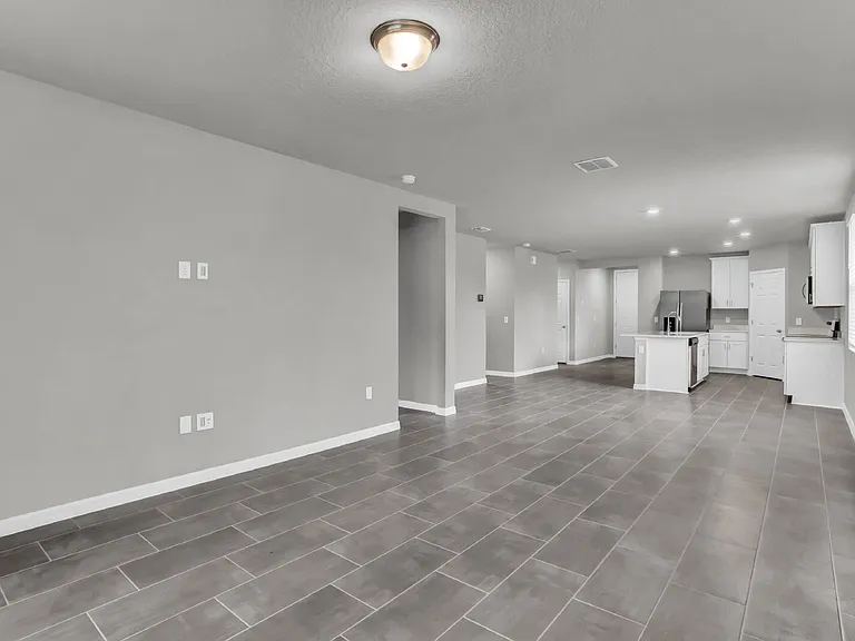 17217 Cagan Crossings Blvd — Photo 4