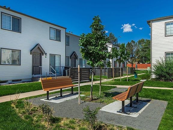 4th image of 8300 Sheridan Blvd #28C