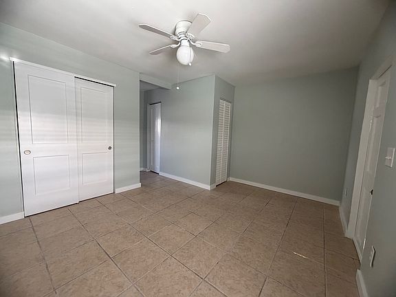3rd image of 148 Cleveland Dr #3