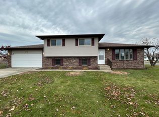 3321 Morningside St, Portage, IN 46368