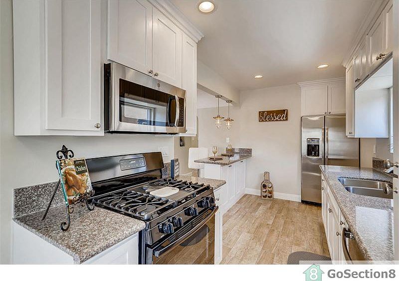 2nd image of 6405 6th Ave