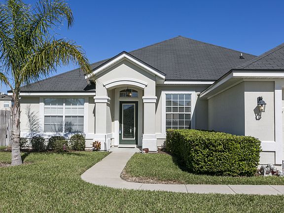 3rd image of 13853 Malachi Ct