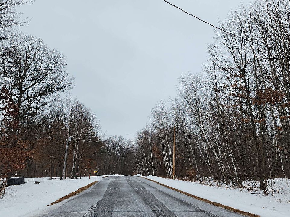 2nd image of 5723 Wilderness Ln