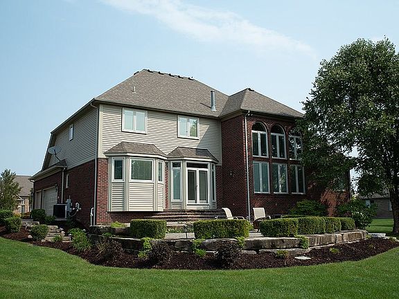 4th image of 61213 Coralburst Dr #152