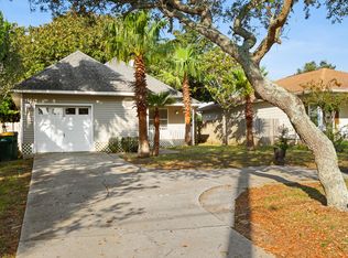 325 Main St, Destin, FL 32541