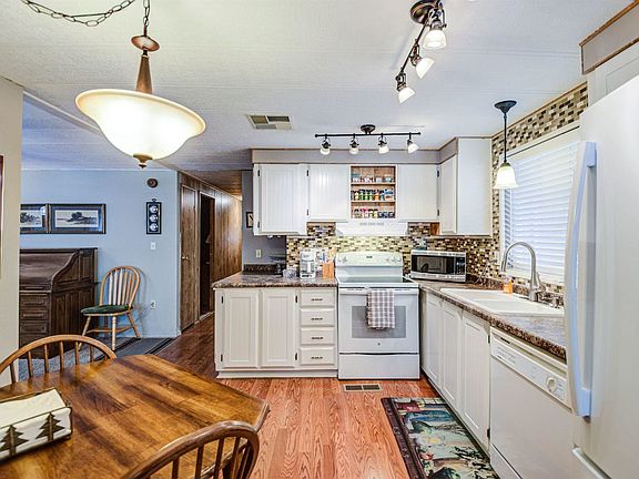 2nd image of 8344 E Deer Cir