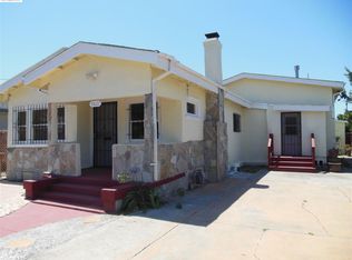 9827 Olive St, Oakland, CA 94603