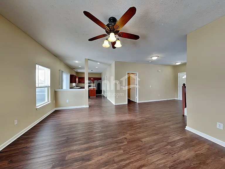 5659 W Woodview Trl — Photo 7