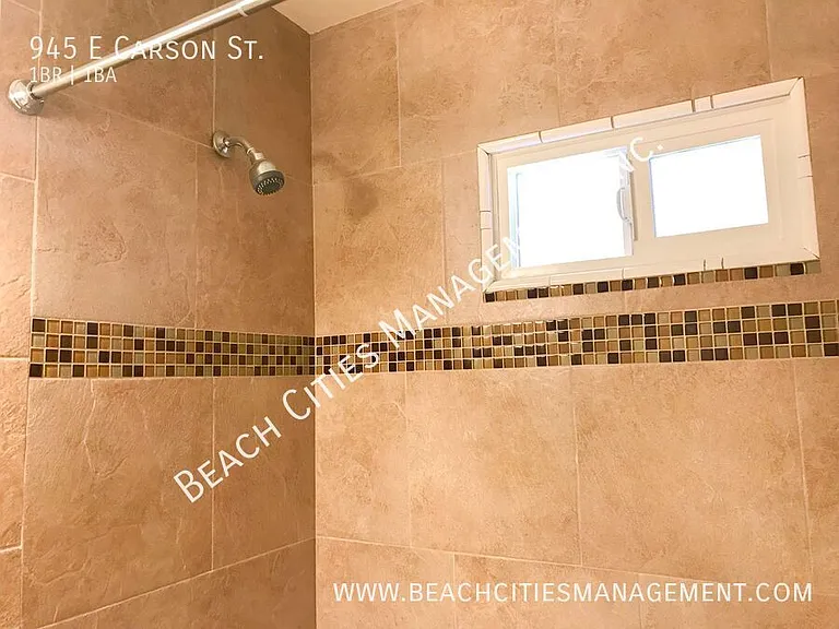 945 E Carson St — Photo 25