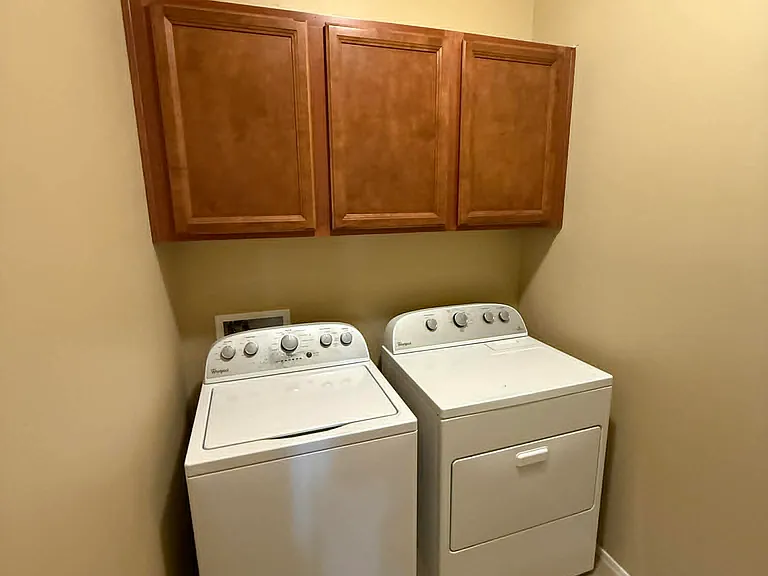 1147 E Empire Canyon Ln — Photo 11