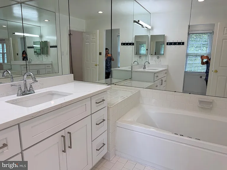 10113 Galsworthy Pl — Photo 14