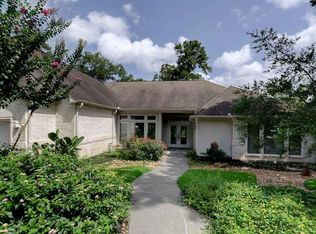 1108 April Waters Dr N, Montgomery, TX 77356