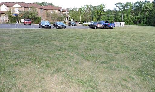 4th image of 4505 Birchwood Ct