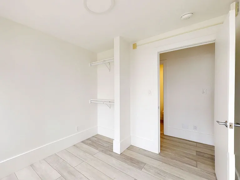 1801 California St #304 — Photo 15