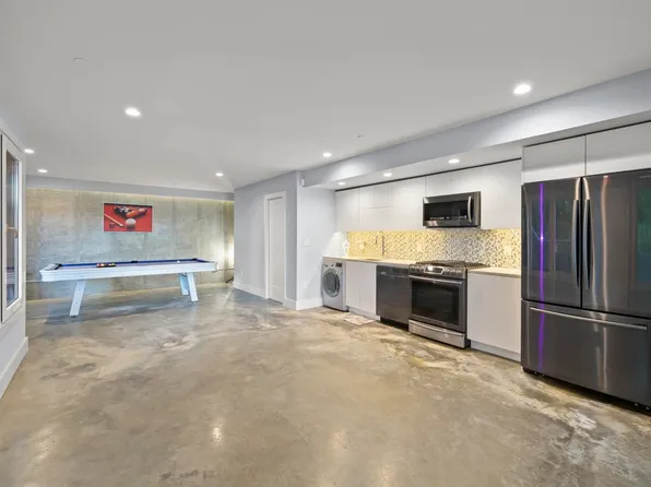 1076 River Road image 18 of 40