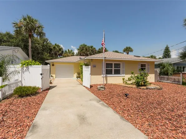 1416 S Daytona Ave, Flagler Beach, FL 32136