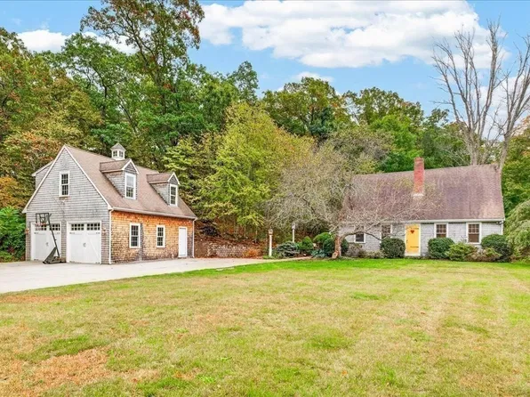 395 Prospect St, Norwell, MA 02061