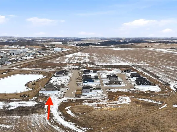 4314 63rd Ave, Innisfail, AB T4G 0P1