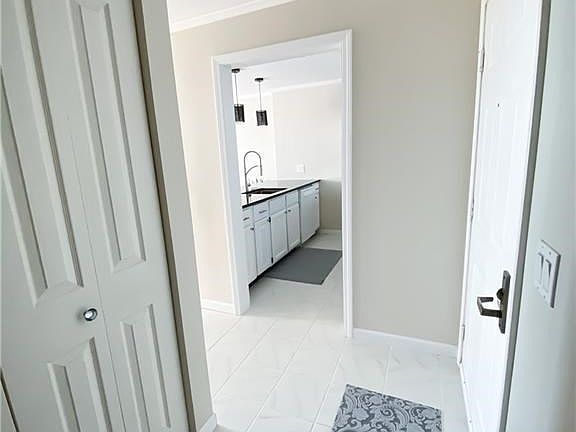 2nd image of 75 Ojibwa Cir #304