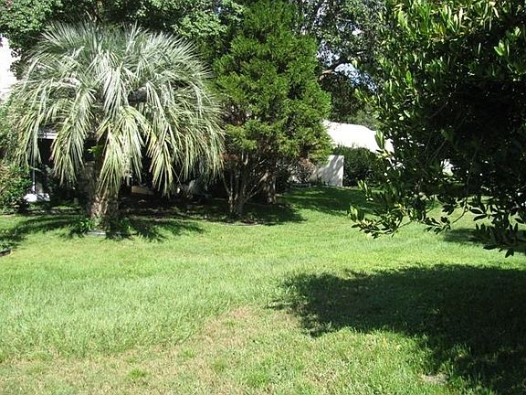 5th image of 8785 SW 93rd Ln Unit D