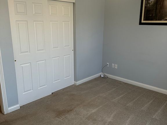 3rd image of 1250 Culpeper Ct
