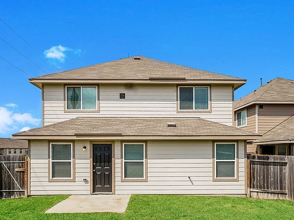 5th image of 24355 Dolce Marina Ct