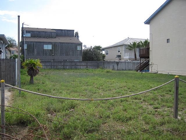 1st image of 109 W Marisol Dr