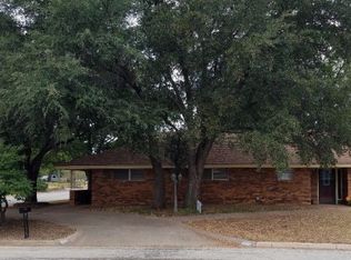 1901 Morris Ave, Sweetwater, TX 79556