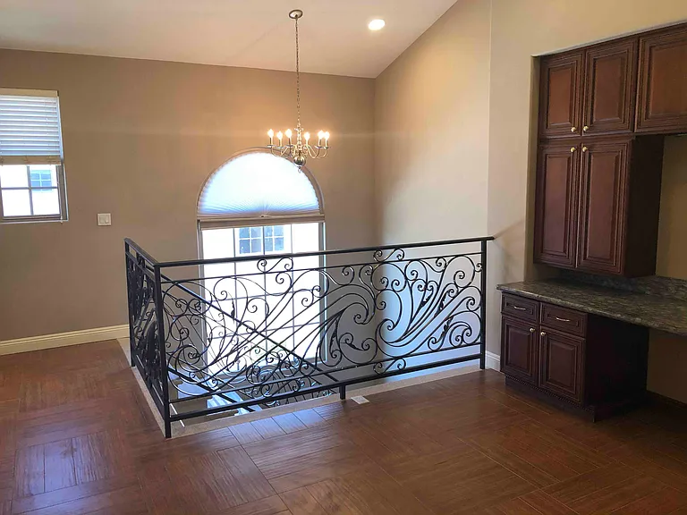2027 W Bella Ln — Photo 16