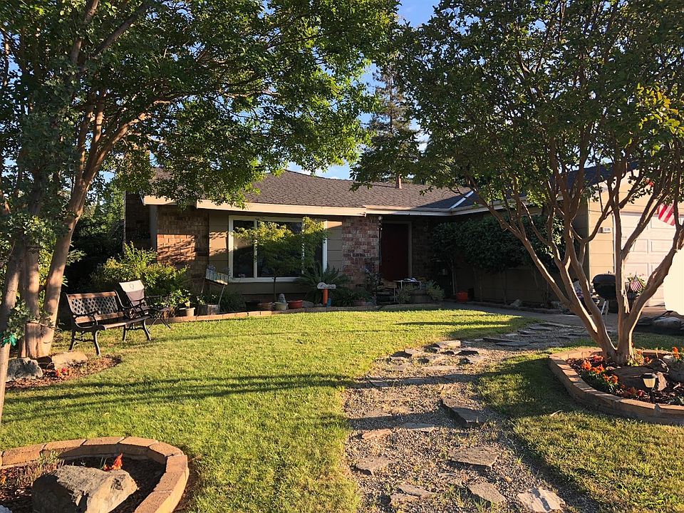 1st image of 8104 Dart Way
