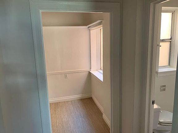 4th image of 55 N Venice Blvd APT 203