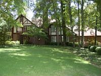 2nd image of 751 Debeau Dr