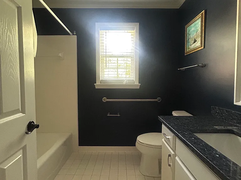 17 Hawthorne Trl — Photo 6