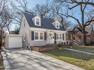 8637 Rockefeller Ave, Brookfield, IL 60513