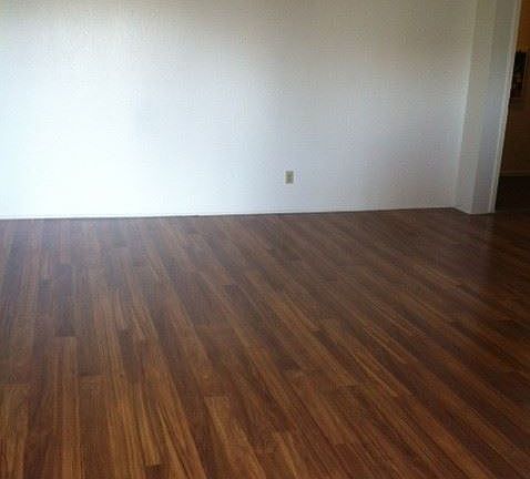 2nd image of 7508 Parkway Dr Unit 211