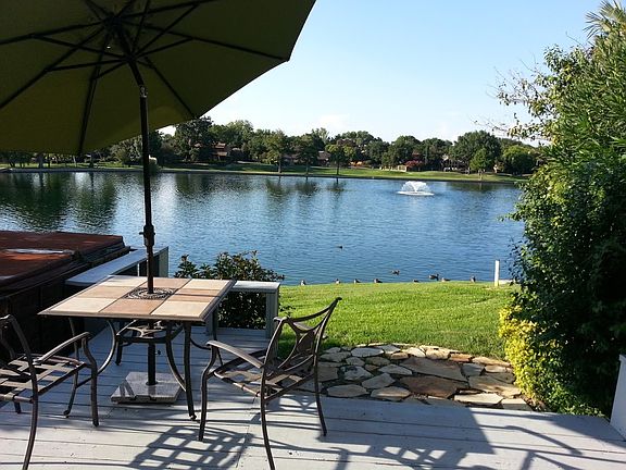 4th image of 10 Country Lake Dr