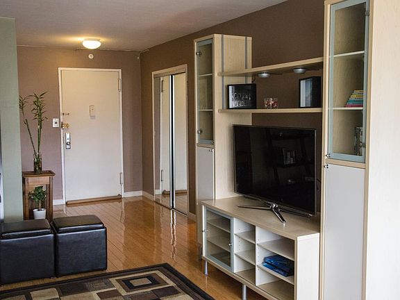 2nd image of 225 Saint Pauls Ave APT 5A