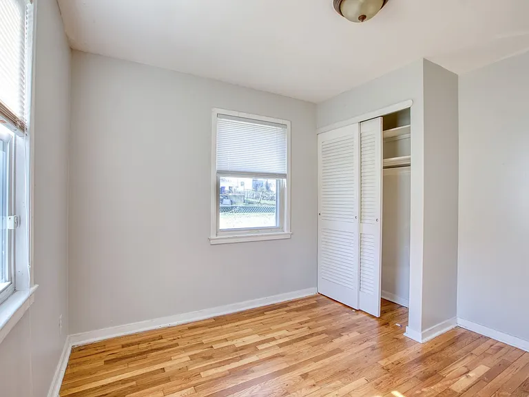 124 Mayflower St — Photo 11