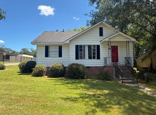 216 Stevens Dr, Hattiesburg, MS 39401