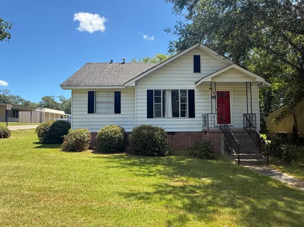 216 Stevens Dr, Hattiesburg, MS 39401