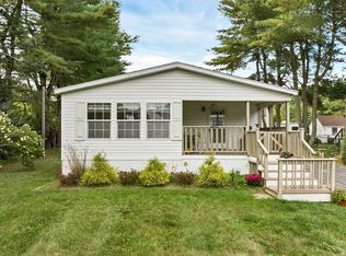 7 Riley Rd, Seabrook, NH 03874