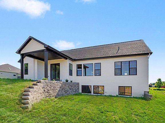 5th image of 11674 Prairie Edge St