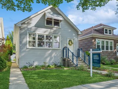 4545 N Kedvale Ave, Chicago, IL, 60630