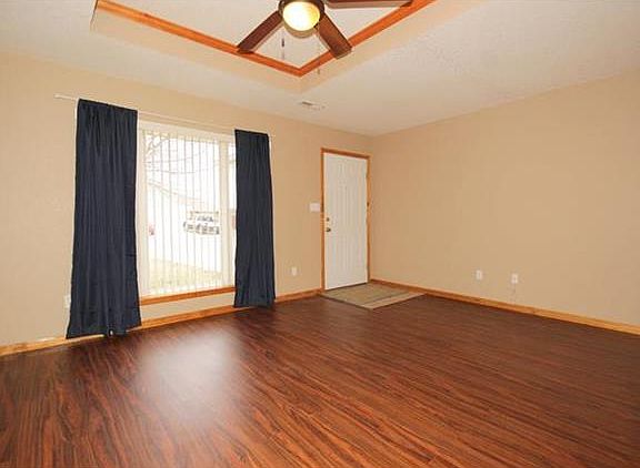 5th image of 1115 Christie Ln
