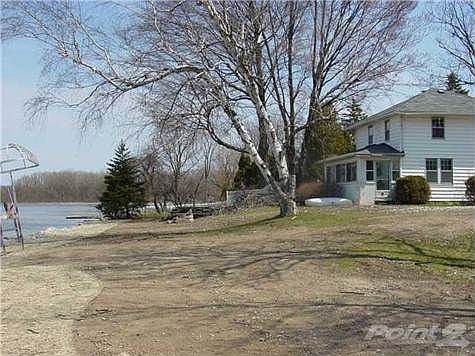 3rd image of 1382 Hickory Island Dr